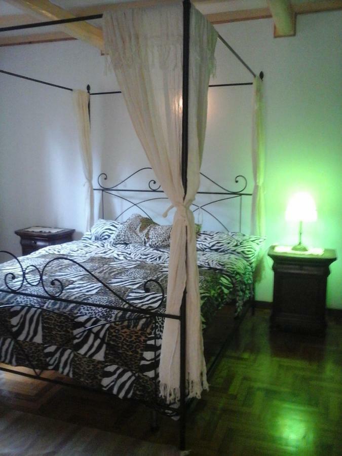 Casa Bindi Hotel Triana Luaran gambar